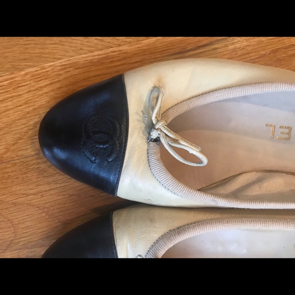 Chanel Capstone Flats - Picture 5 of 11